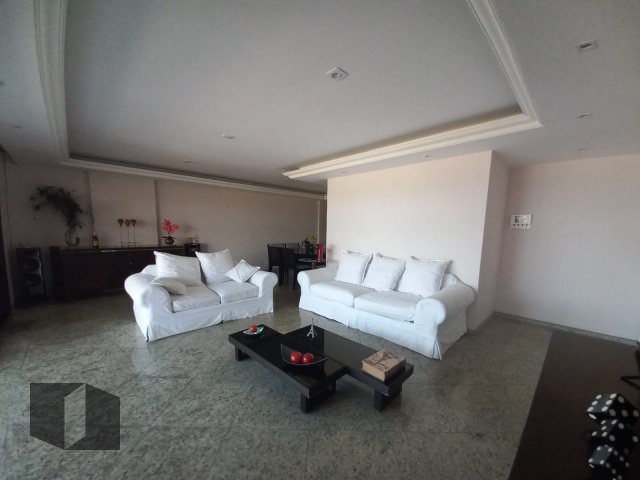 Apartamento para alugar com 4 quartos, 191m² - Foto 5