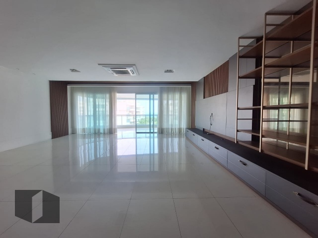 Apartamento para alugar com 4 quartos, 280m² - Foto 3