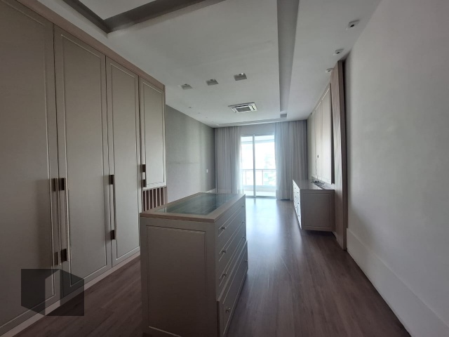 Apartamento para alugar com 4 quartos, 280m² - Foto 10