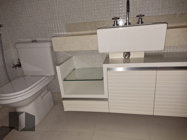 Apartamento para alugar com 4 quartos, 280m² - Foto 20