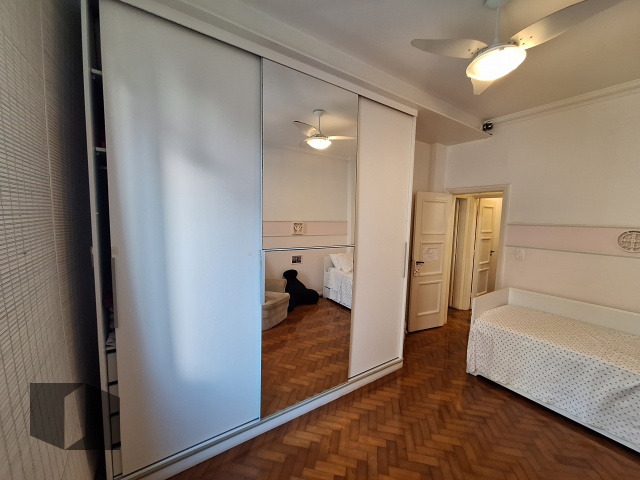 Apartamento para alugar com 3 quartos, 146m² - Foto 14