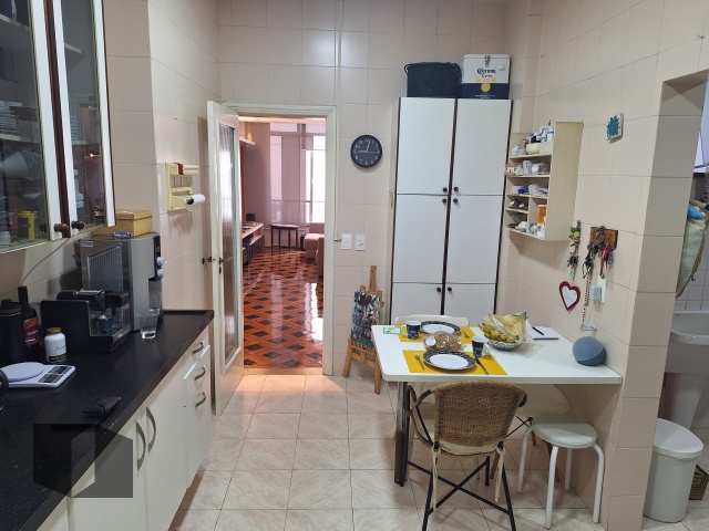 Apartamento para alugar com 3 quartos, 146m² - Foto 21