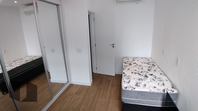 Apartamento para alugar com 4 quartos, 170m² - Foto 14