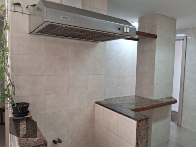 Apartamento para alugar com 3 quartos, 94m² - Foto 15