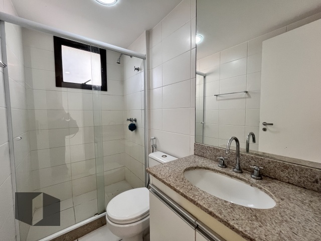 Apartamento para alugar com 2 quartos, 83m² - Foto 12