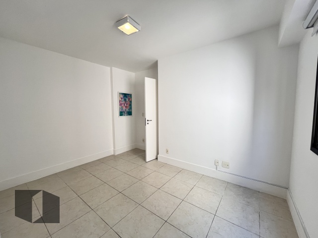 Apartamento para alugar com 2 quartos, 83m² - Foto 16