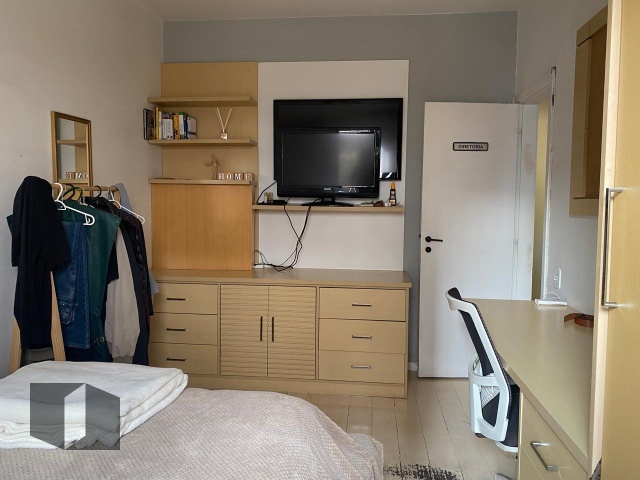 Apartamento para alugar com 4 quartos, 195m² - Foto 12